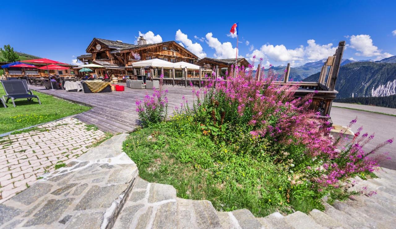 Hotel 3 Etoiles -Restaurant Le Pilatus Корчевел Екстериор снимка