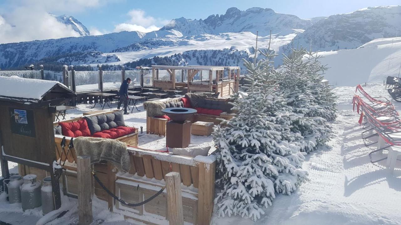 Hotel 3 Etoiles -Restaurant Le Pilatus Корчевел Екстериор снимка