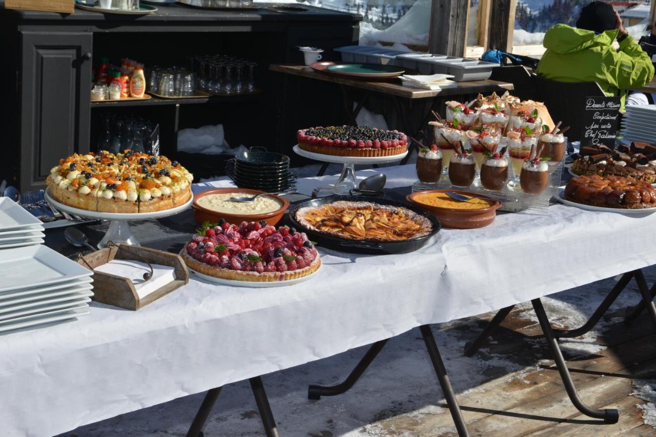 Hotel 3 Etoiles -Restaurant Le Pilatus Корчевел Екстериор снимка